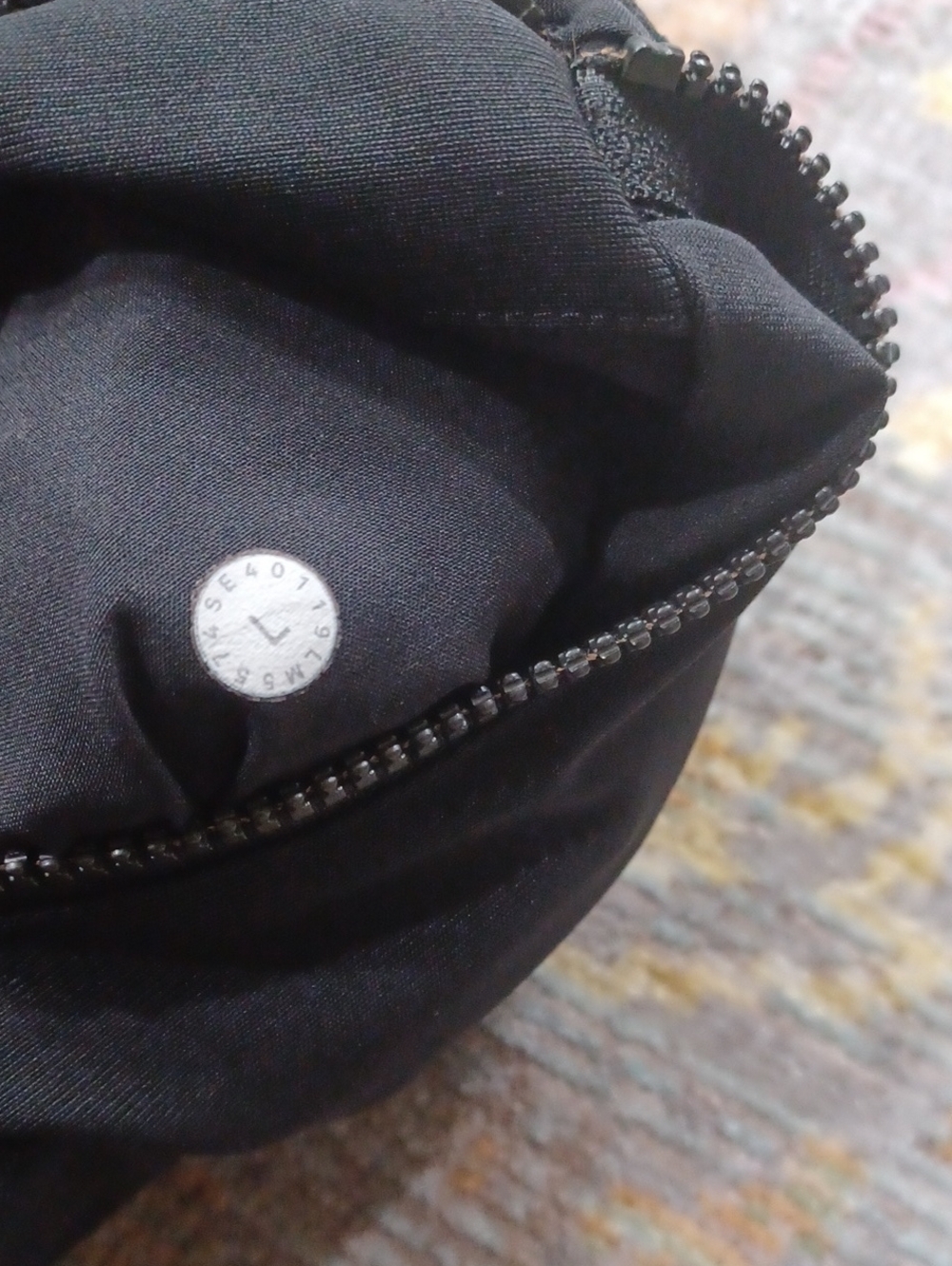 Lululemon ABC Jogger - Picture 5 of 9
